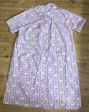 Vintage Housecoat Granny Grandma Core Pink Floral Med Summer Snap Up Robe USA