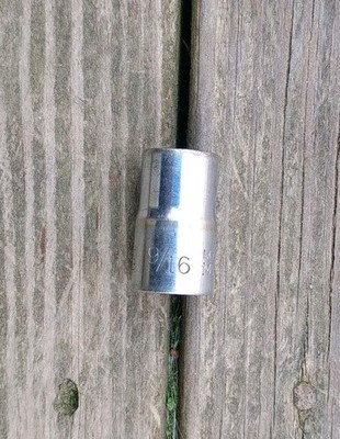 Master Mechanic 9/16'' 12 Point Shallow Socket 1/2'' Drive T1618 Made in USA
