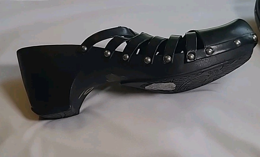 SAOLA Y2K Kenneth Cole zoccoli tacco donna taglia 8 5 nero pelle suola legno scarpe retrò