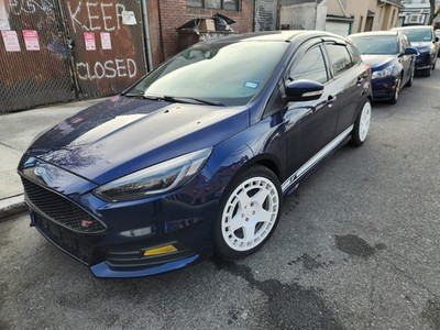 2017 Ford Focus ST