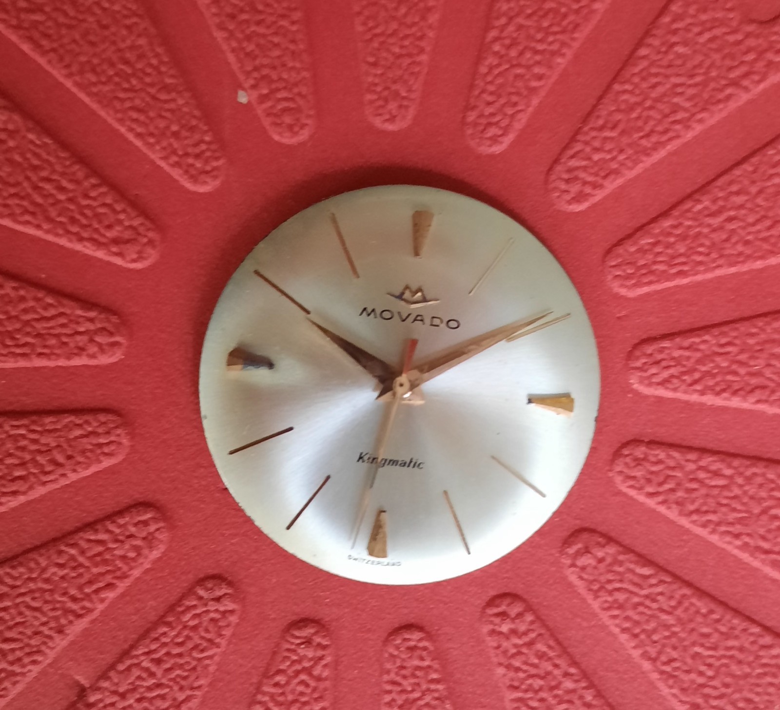 Movado Kingmatic  round  dial