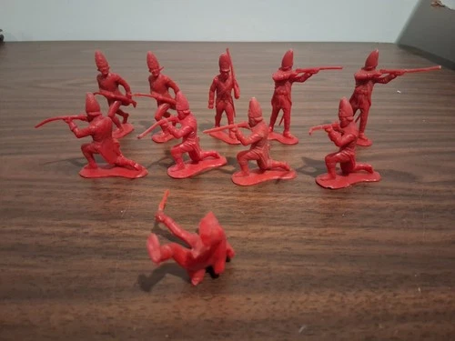 Marx Revolutionary War Soldiers British Soldiers Red  Plastic Colonial