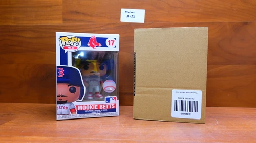 Funko Pop Mookie Betts #17 Boston Red Sox/L A Dodgers Baseball Outfielder #135