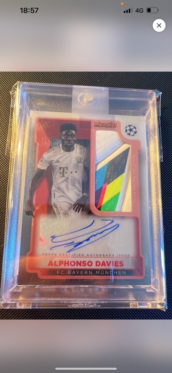 その他 Topps Merlin ball Alphonso Davies Auto Topps Merlin ball Alphonso Davies Auto