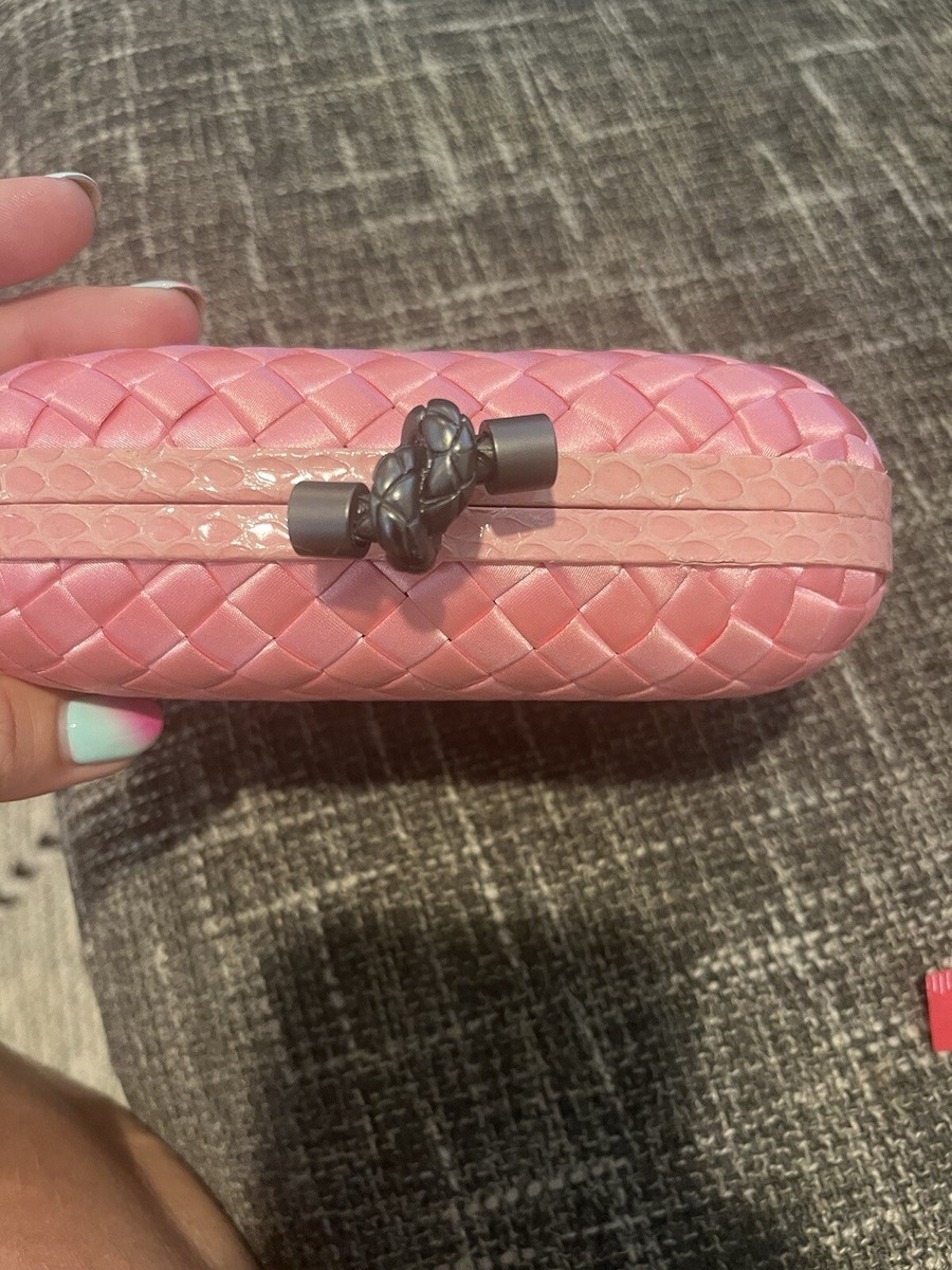 【新品】BOTTEGA VENETA KNOT ナッパレザー ミニバッグ ピンク Bottega Veneta - Jodie Peachy Pink Woven Napa Leather Mini