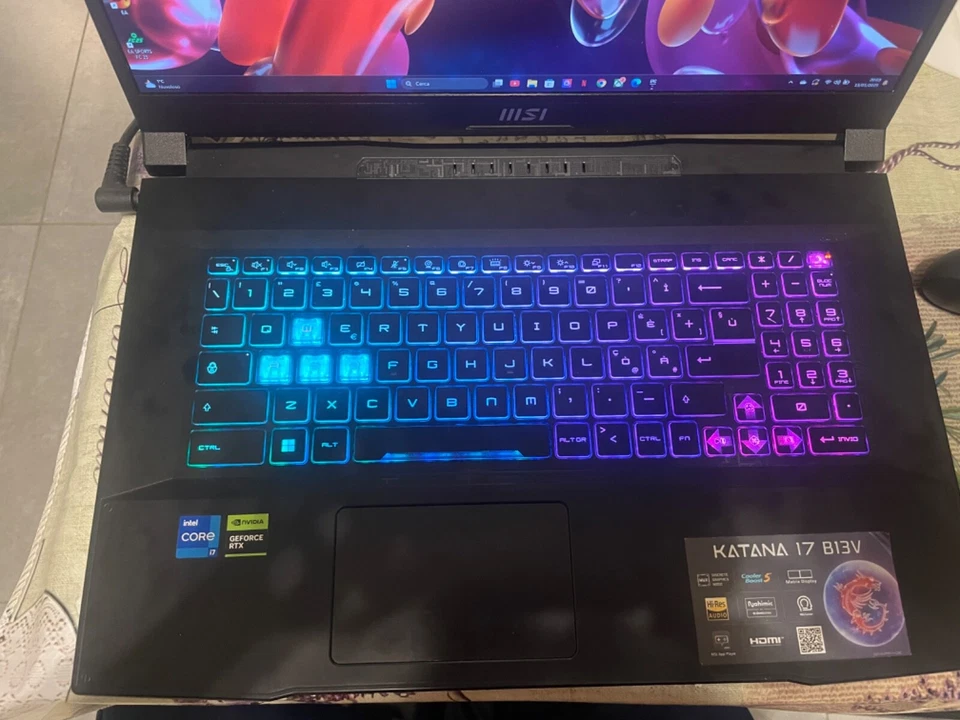 NOTEBOOK GAMING MSI KATANA 17 B13VEK-232IT - Immagine 3 di 4