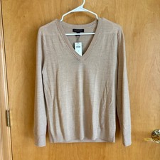Banana Republic Womens Merino Wool V-Neck Sweater Tan Beige Small NWT