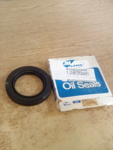 JM Clipper S-16470-LDS Oil Seal