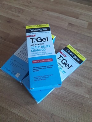 Neutrogena T/Gel Extra Strength Anti-dandruff Intense Itching Shampoo Démangeaisons Sévères 250ml - Foto 5