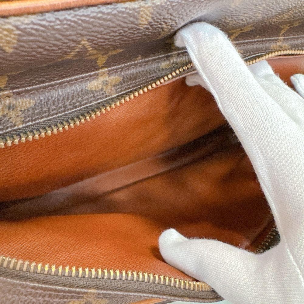 LOUIS VUITTON Nile Monogram Shoulder Bag — image 5