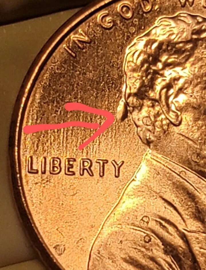 2013 Lincoln Shield Penny Die Break / Chip No Mint Mark 1c One