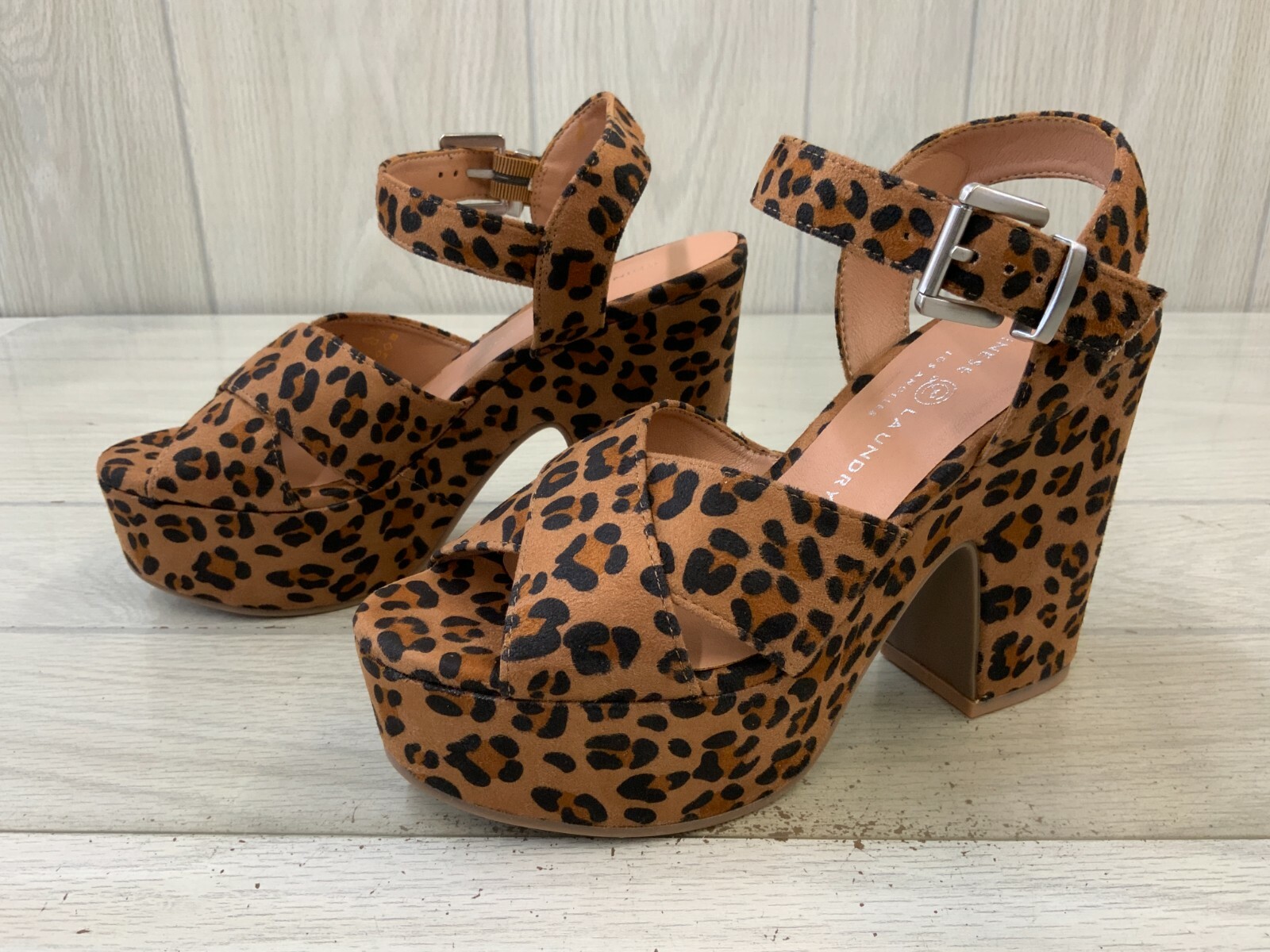 Chinese Laundry Amber Platform Sandal | zuperstays.com
