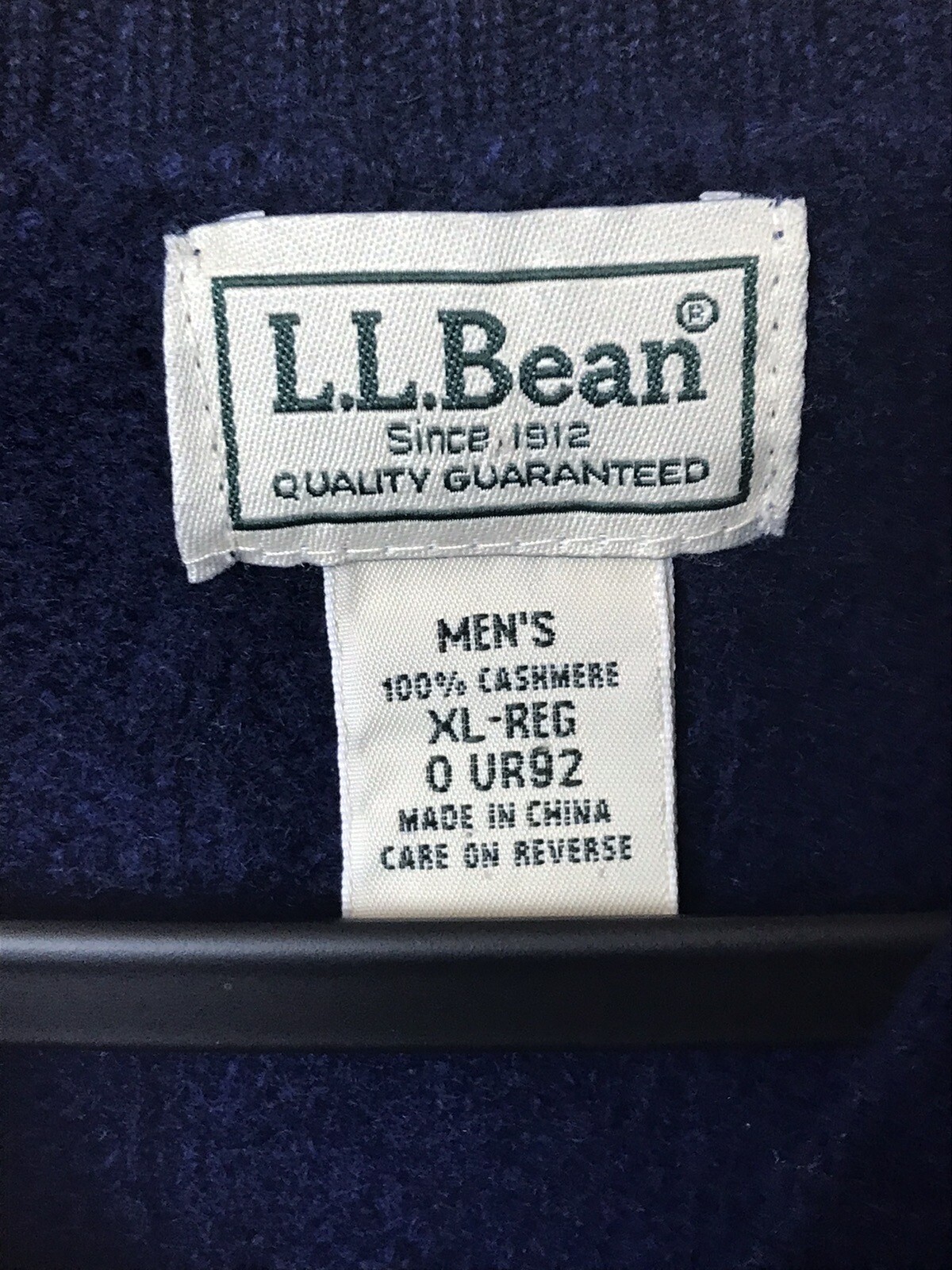 LL Bean Men's XL 100 Cashmere Crew Neck Long Sleeve Sweater Navy Blue