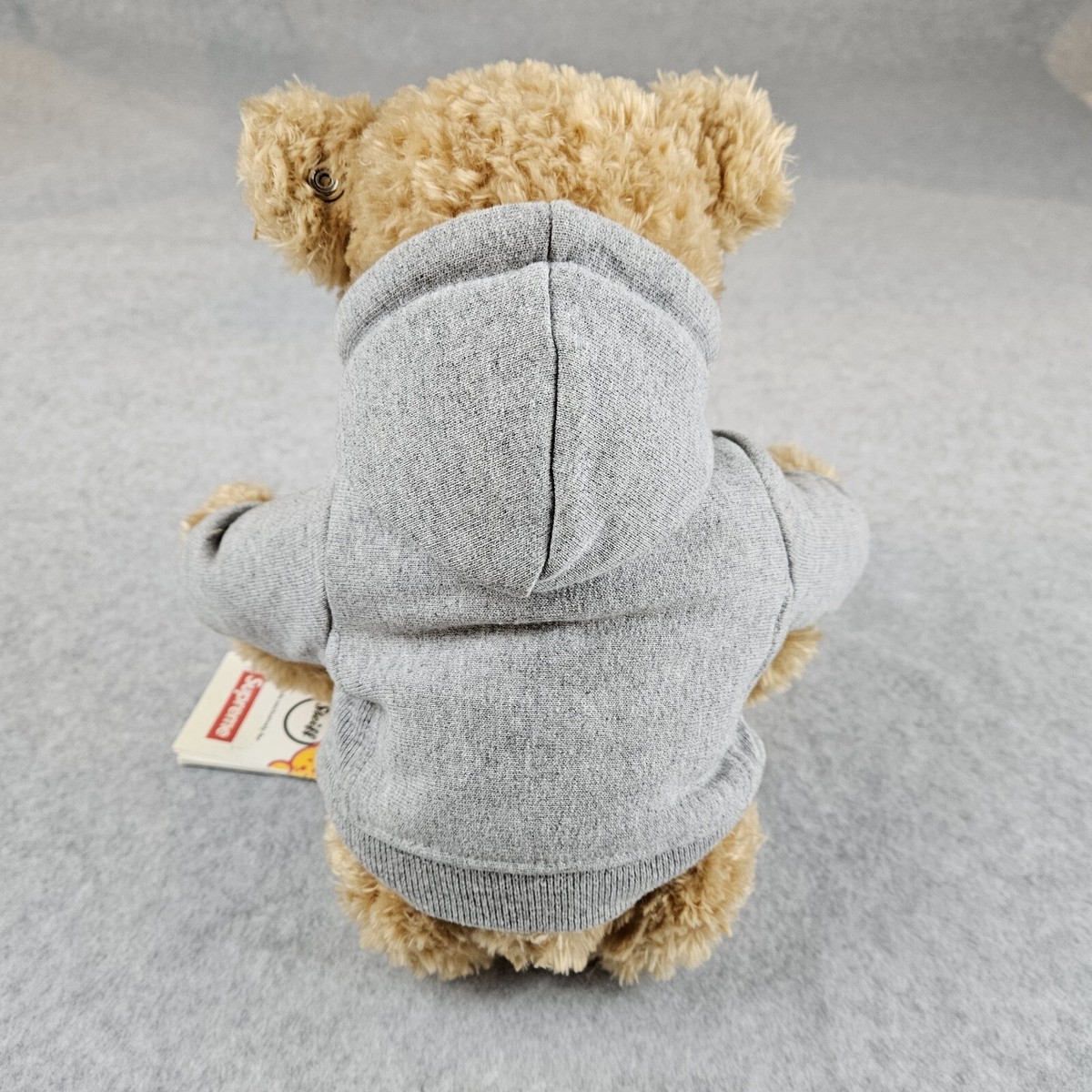 Supreme Steiff Bear Heather Grey Hoodie Box Logo FW18 Supreme Steiff Bear Heather Grey Hoodie Box Logo FW18