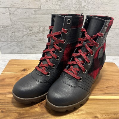SOREL Youth / Women's Sz 4 LEXI WEDGE BOOTS Buffalo Plaid Red / Black - NEW