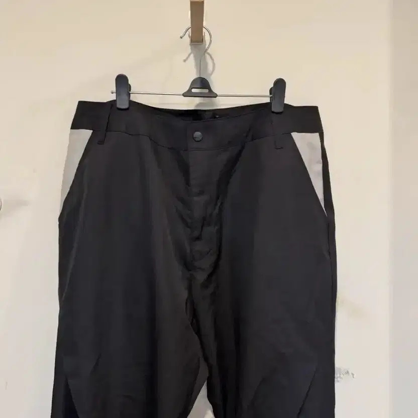 Opening Project Solid Shell Pants Men Size 3 Black - image 4