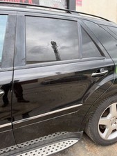 Porte arrière et accessoires Mercedes 320