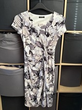 Précis Petite Size 8 Grey Floral Twisted Front Fitted Stretch Dress