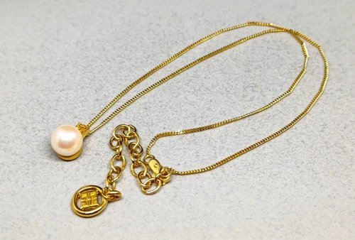 Collana Givenchy perle colore oro 40383