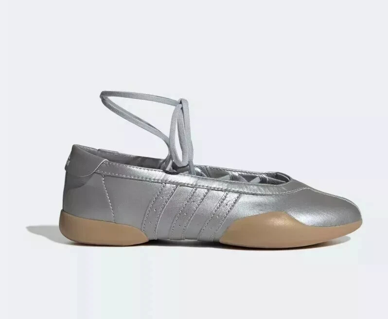 Size 10 - adidas Taekwondo Mei Ballet Silver Metallic W for