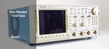 TEKTRONIX TDS744A OSCILLOSCOPE 4 CH., 500 MHz, 2 GS/s ****LOOK**** (REF.: 754H)