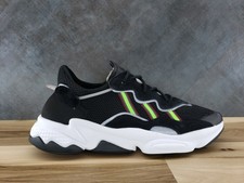 ozweego black size 6