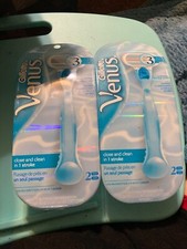 Gillette Venus Smooth Razor - 1 Handle + 2 Cartridge Lot Of 2 New in Packages