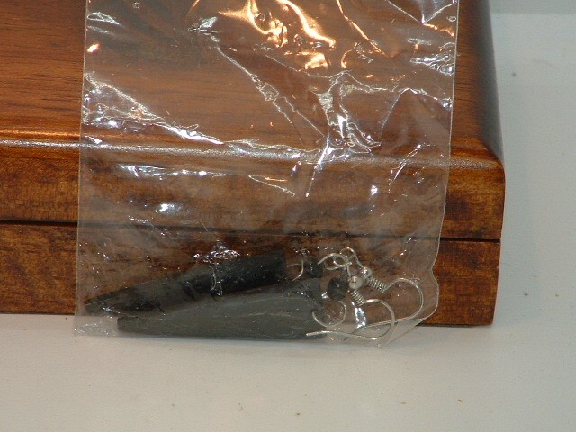 Picture 2 of 2