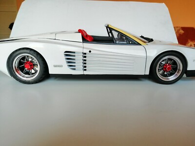 FERRARI F40 LM TESTAROSSA PORSCHE 1 /8 POCHER DODGE CHARGER R