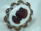 Beautiful Lady Cameo Gold Setting White Glass Moonglow Vintage 70s Brooch 514jl0