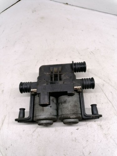 BMW 5 E39 2000 Heizungsventil Wasserventil 64128374995 Diesel 120kW EDA12413