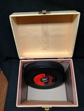 Vintage RECORD CASE for 7" 45 RPM SINGLES pink wood vinyl storage box Bakelite