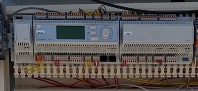 Micro Tech III MT3006 Unit Controller Module, Siemens POL687.70/MCQ
