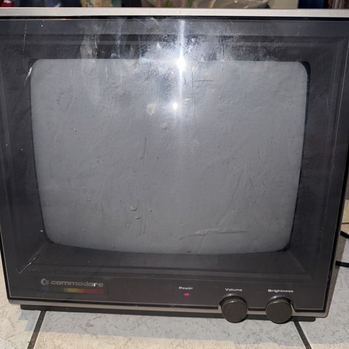 Commodore CM-141 Farbmonitor RAR!! Vintage Retro Computer - Powers on - Bild 1 von 7