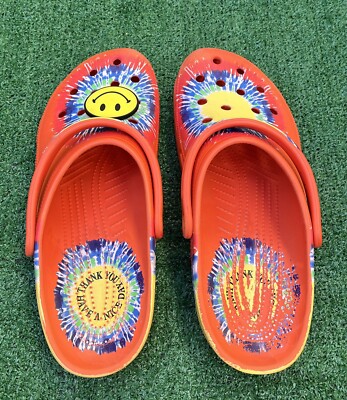 Marketing Mix Crocs Shoes Crocs Market Market Chinatown Market