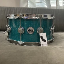 Dw Collectors Series Cherry Mahogany Shell 6.5x14” Teal Glass Glitter W/Chrome