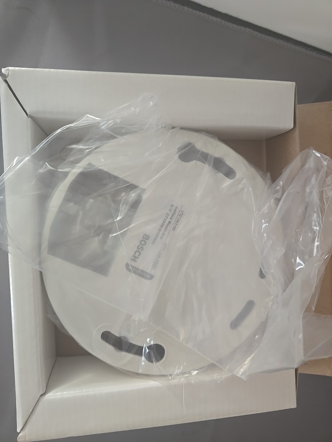 Bosch LTC1347/00 Camera Surface Mount Box New