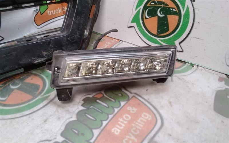 Driver Corner/Park Light 204 Type GLK350 Fits 1112 MERCEDES GLKCLASS 3129073 eBay