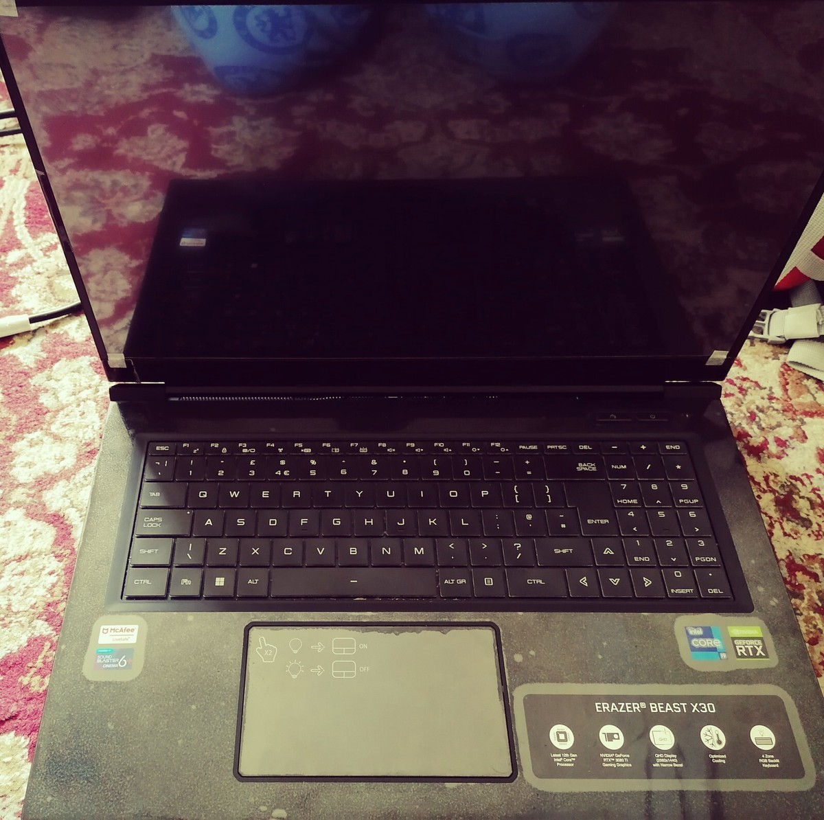 MEDION Erazer Beast X30 Intel Core i9, 32 GB, TB, RTX 3080Ti with  QHD Di