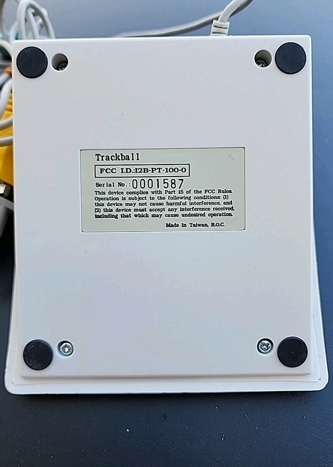 Fellowes Serial Sphere Trackball Tiawan # 0001587 Excellent Condition  - Image 2 of 2