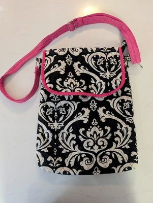 Quilted Laptop Bag With Adjustable Shoulder Strap - Image 1 of 4