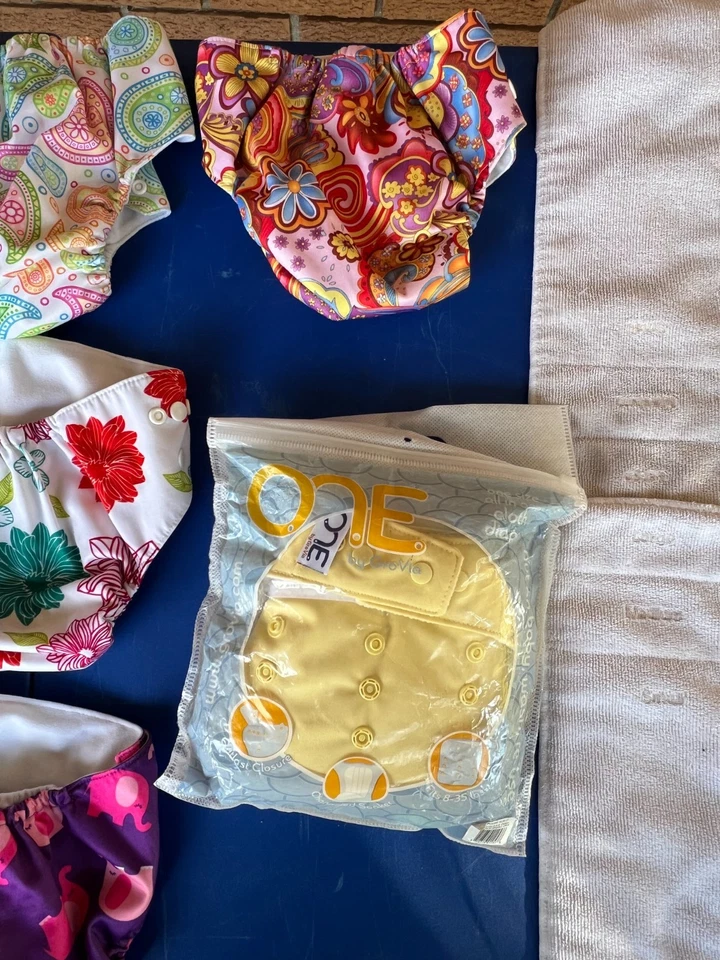 Pañales lavables reutilizables para bebé pañal cierre a presión un inserto de tela Grovia Foto 4 de 4