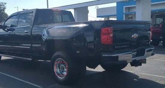 1 REAR 2011-2024 Silverado 3500 17" Dually Wheel Center Cap Dual Hub Caps - Image 2 of 2