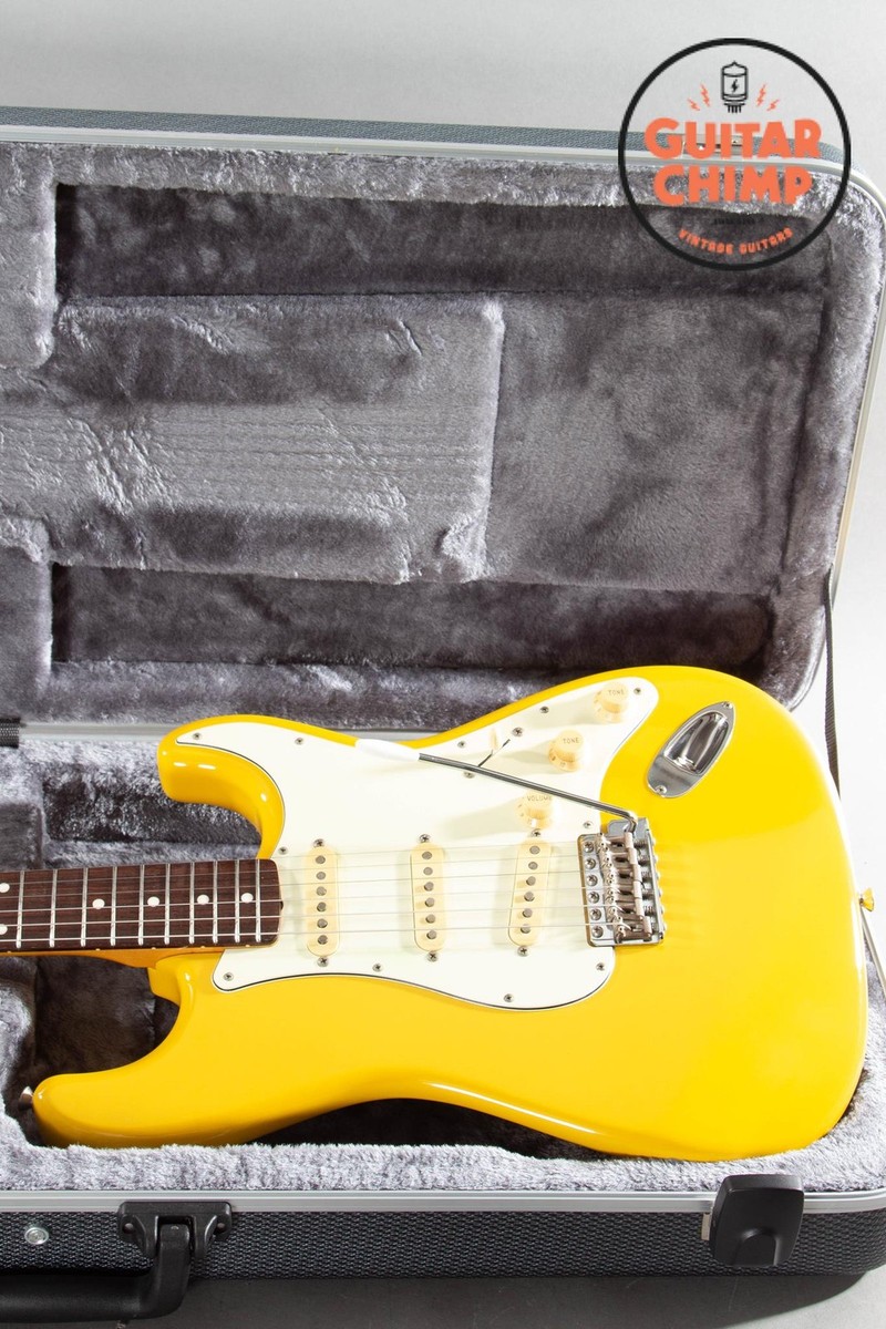2004 Fender Japan ST62-70TX '62 Stratocaster – Rebel Yellow, Texas