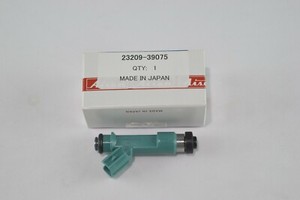 2320939075 форсунка топливная