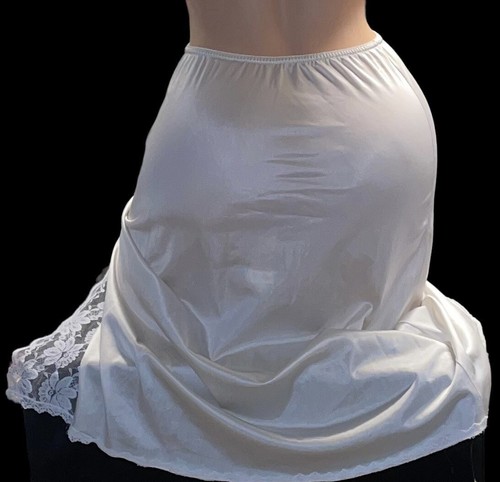 Maidenform Something Special Vintage White Satin Silky Nylon Half Slip Womens S - Picture 2 of 5