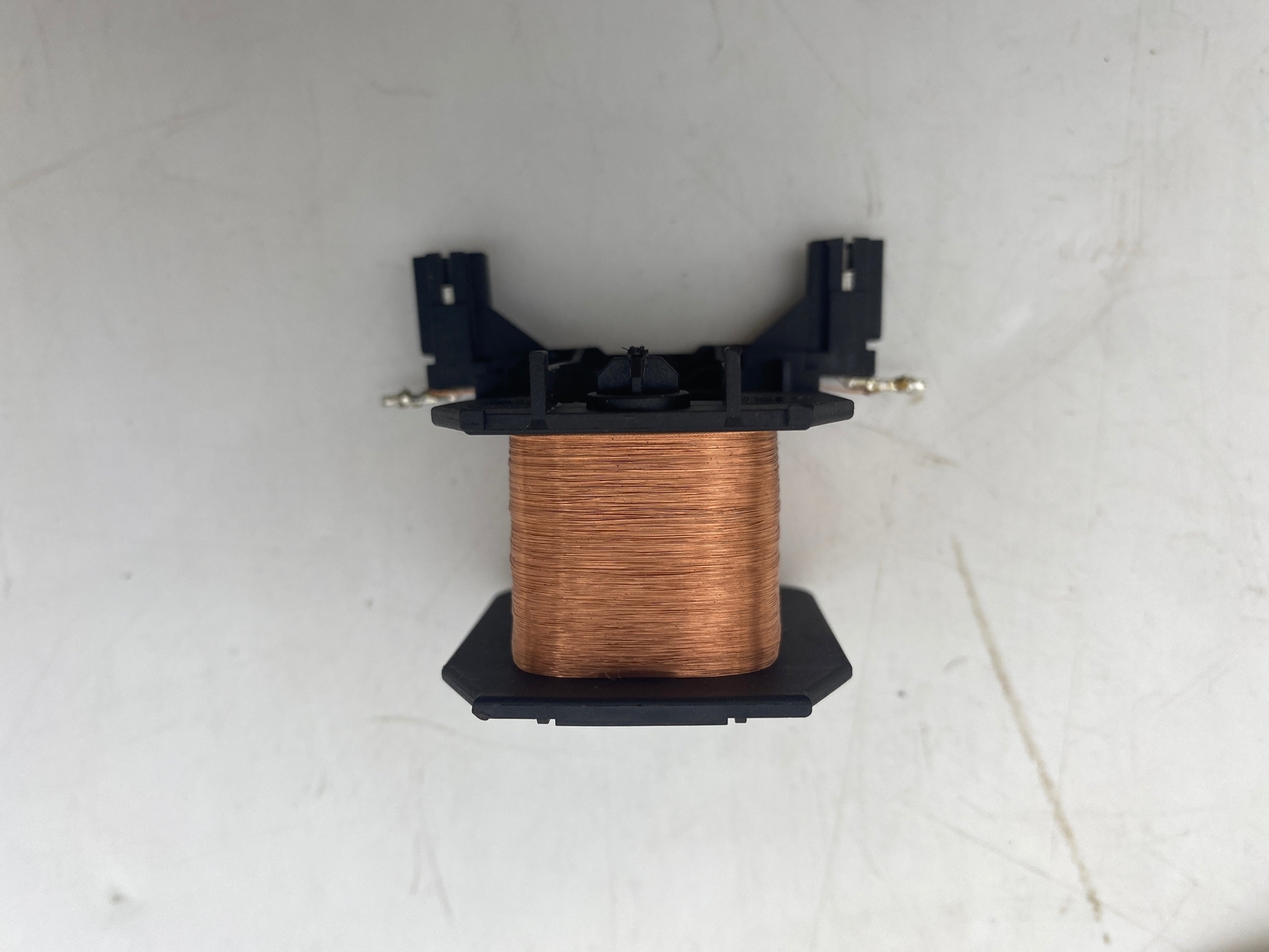 Eaton XTCERENCOILCC DILM32XSP Coil, 415V/50Hz, 480V/60Hz (Open Box