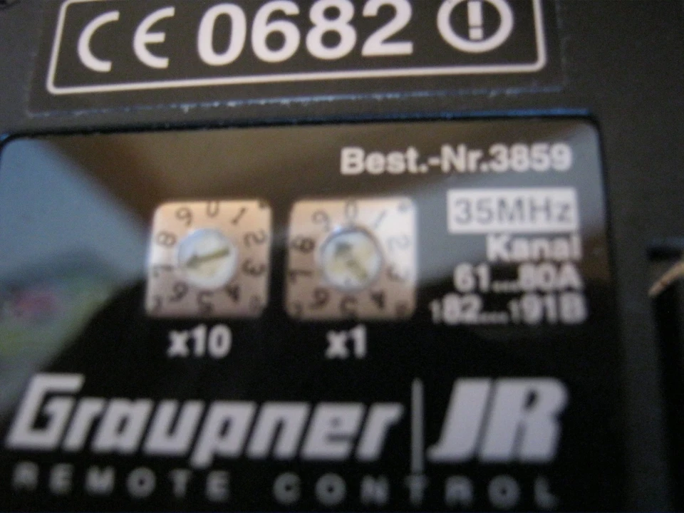 Graupner Sender HF Modul SYN 35 Mhz A + B  Band  - Bild 2 von 2