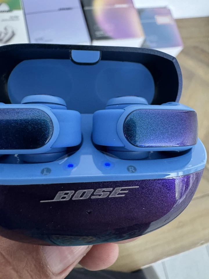 Bose Ultra Open Earbuds Wireless Bluetooth New Blue Limited Edition - Image 2 of 3