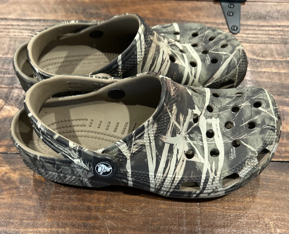 Crocs Shoes Women’s 8 Men 6 Camo Green Real Tree MAX-4 - Image 3 of 4